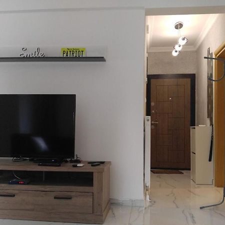 New!90Sqm10Minairport2Bedrooms Thessaloniki Exterior photo